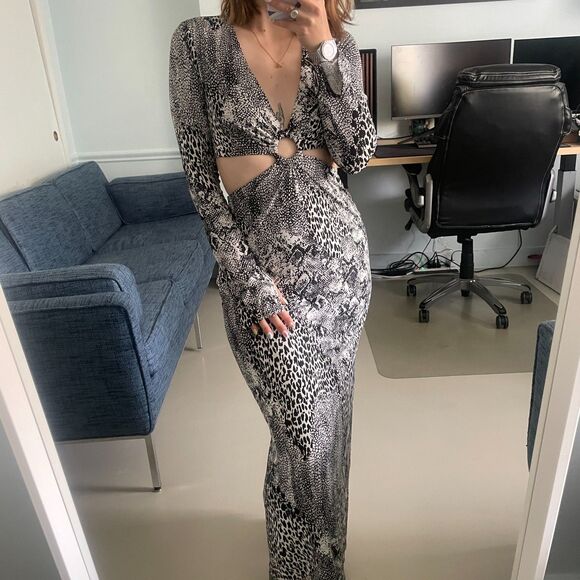 AFRM Lola Leopard Print Cutout Long Sleeve Midi Dress Gray Black Size X-Small - Picture 3 of 9